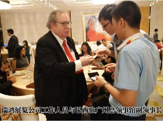 東南亞玻璃企業參觀華南年度專業國際玻璃展(圖2) 東南亞玻璃企業積極報名參觀華南年度最大專業國際玻璃展